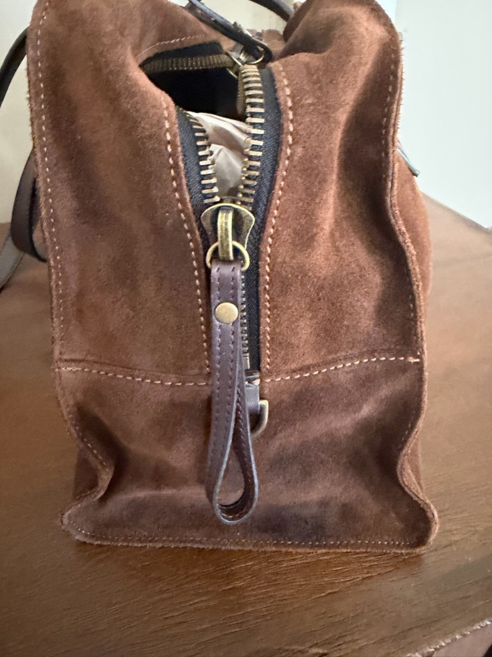 Espresso Medium Suede Jack. Excellent condition. Strap not included - Picture 14 of 14